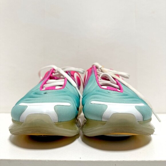 Nike Air Max 720 - Picture 4 of 12